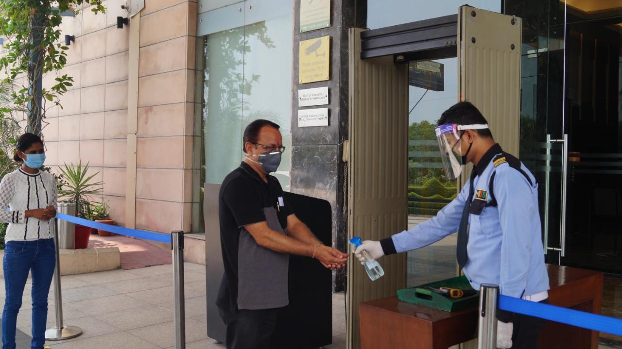 Radisson Blu Hotel Rudrapur Exterior foto